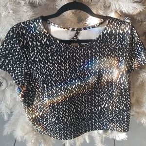 Black and white crop top